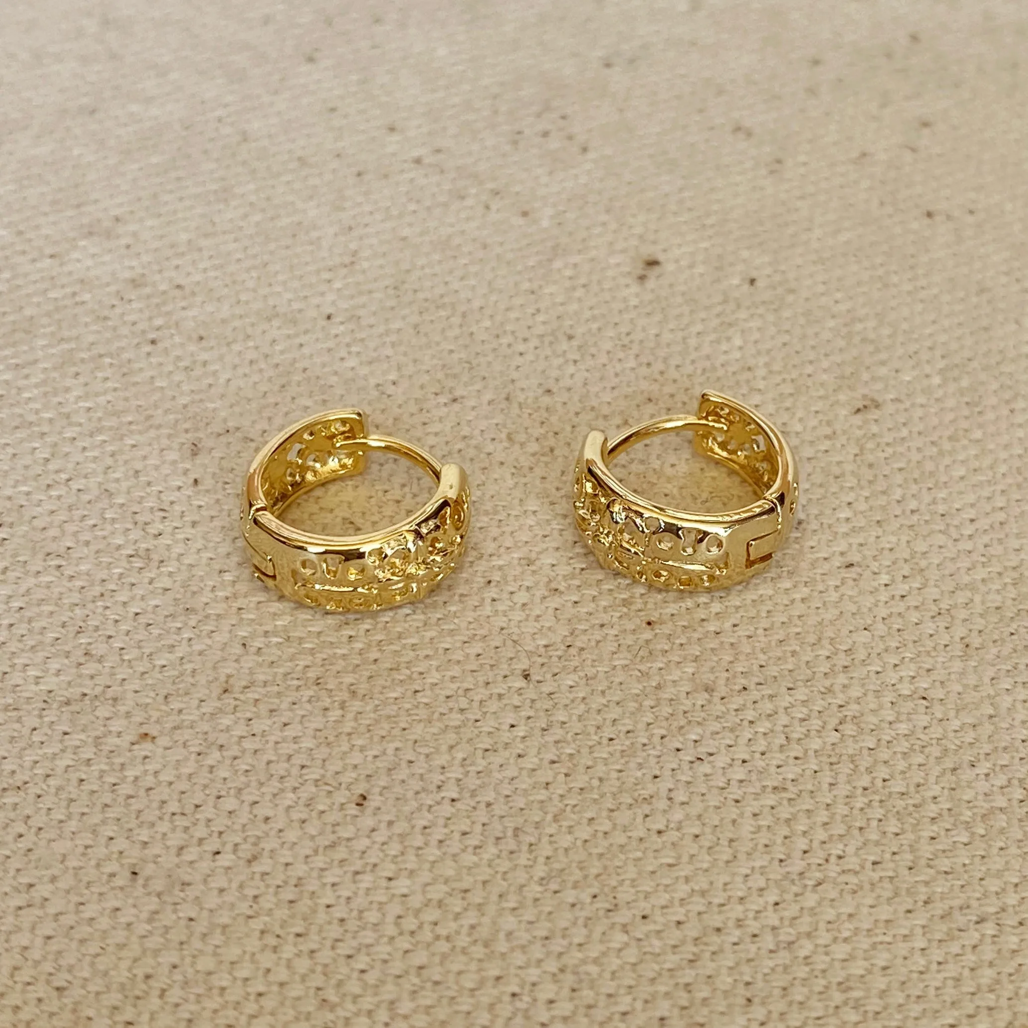 18k Gold Filled Vintage Flower Clicker Hoop Earrings