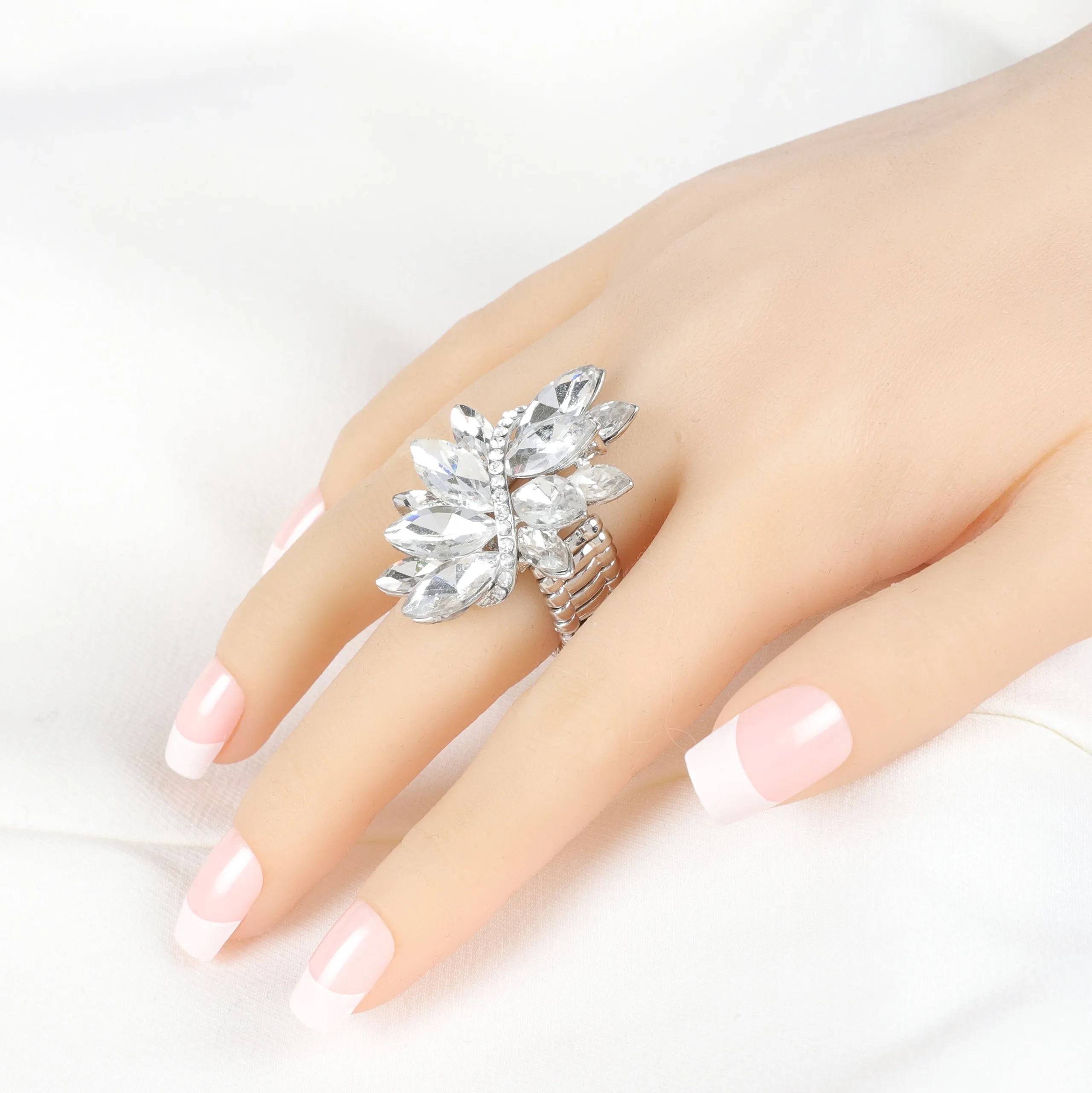 Ada Rhinestone Cluster Stretch Ring