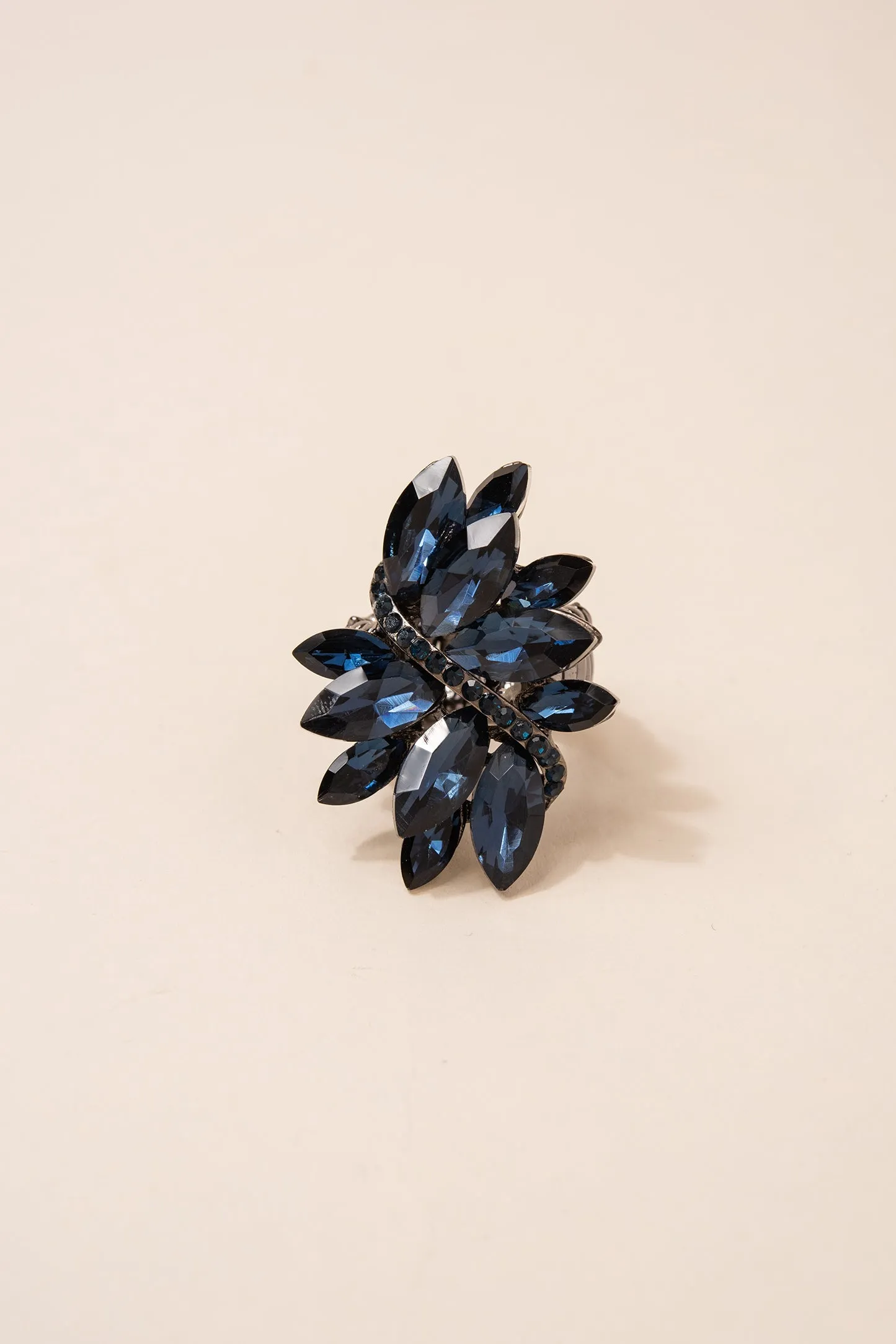 Ada Rhinestone Cluster Stretch Ring