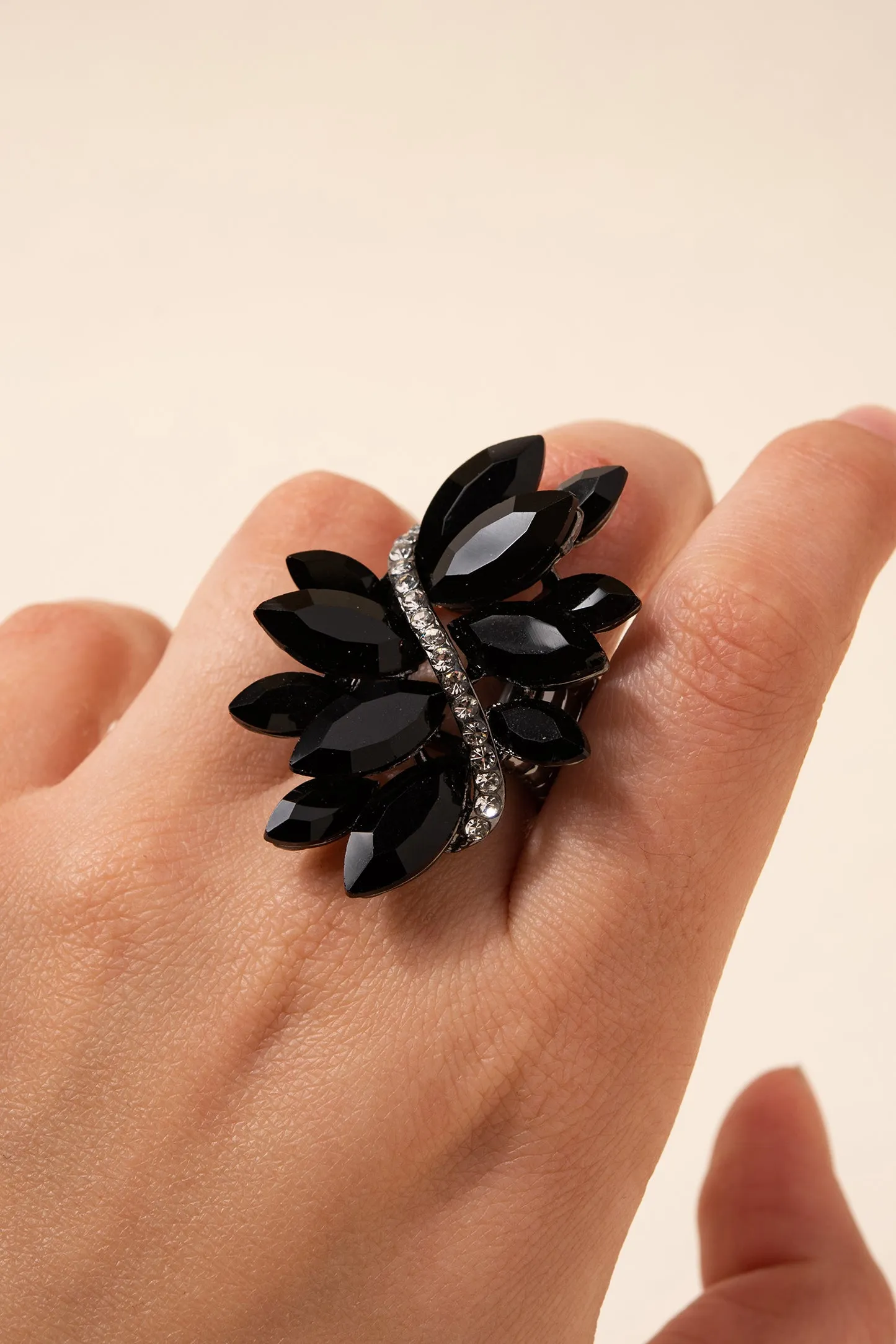 Ada Rhinestone Cluster Stretch Ring