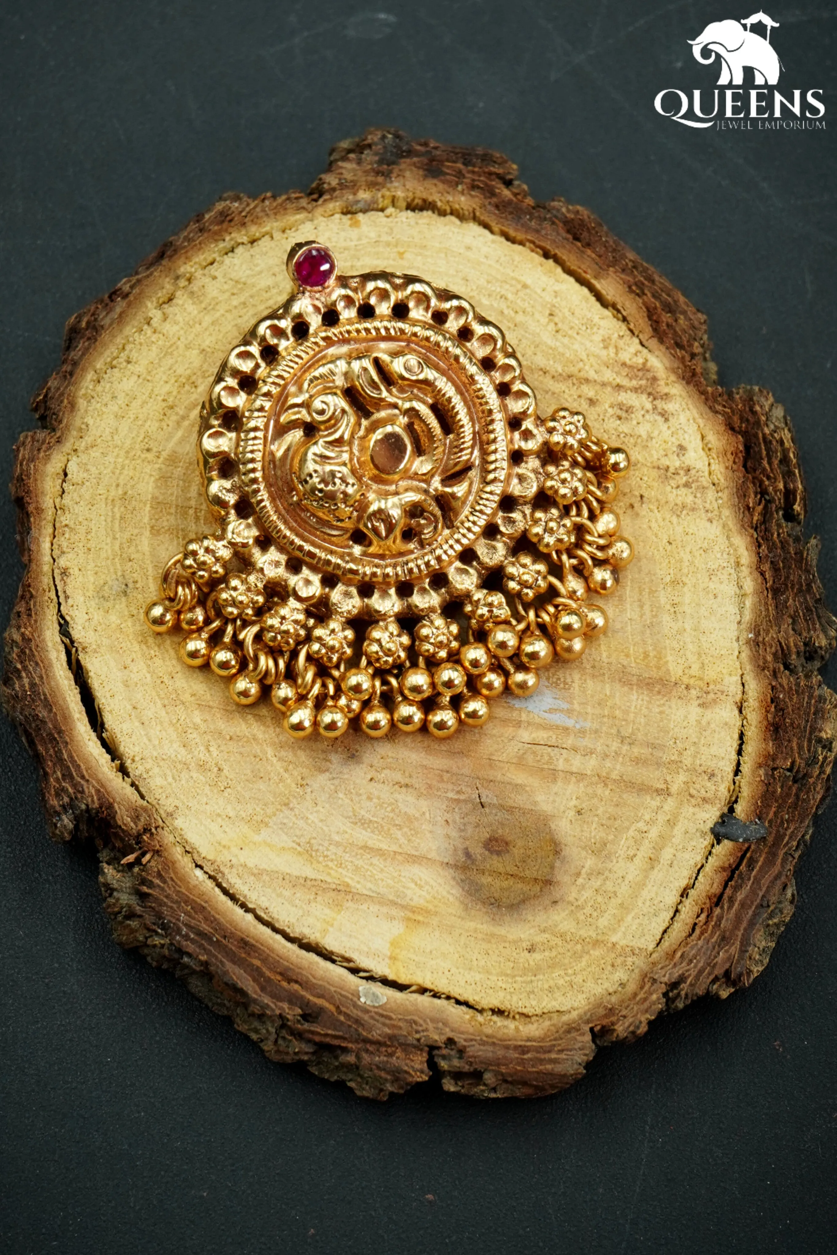 BAWATHI PENDANT