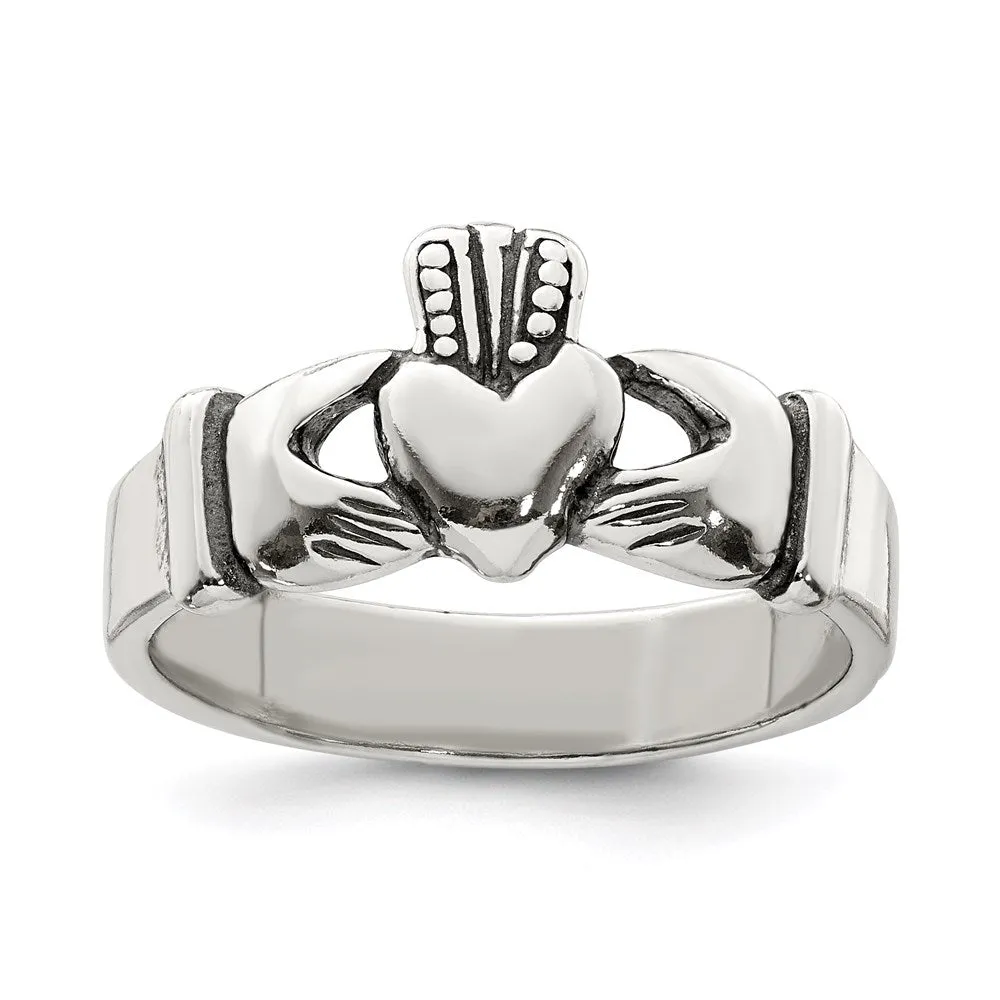 Claddagh Design Ring in Sterling Silver