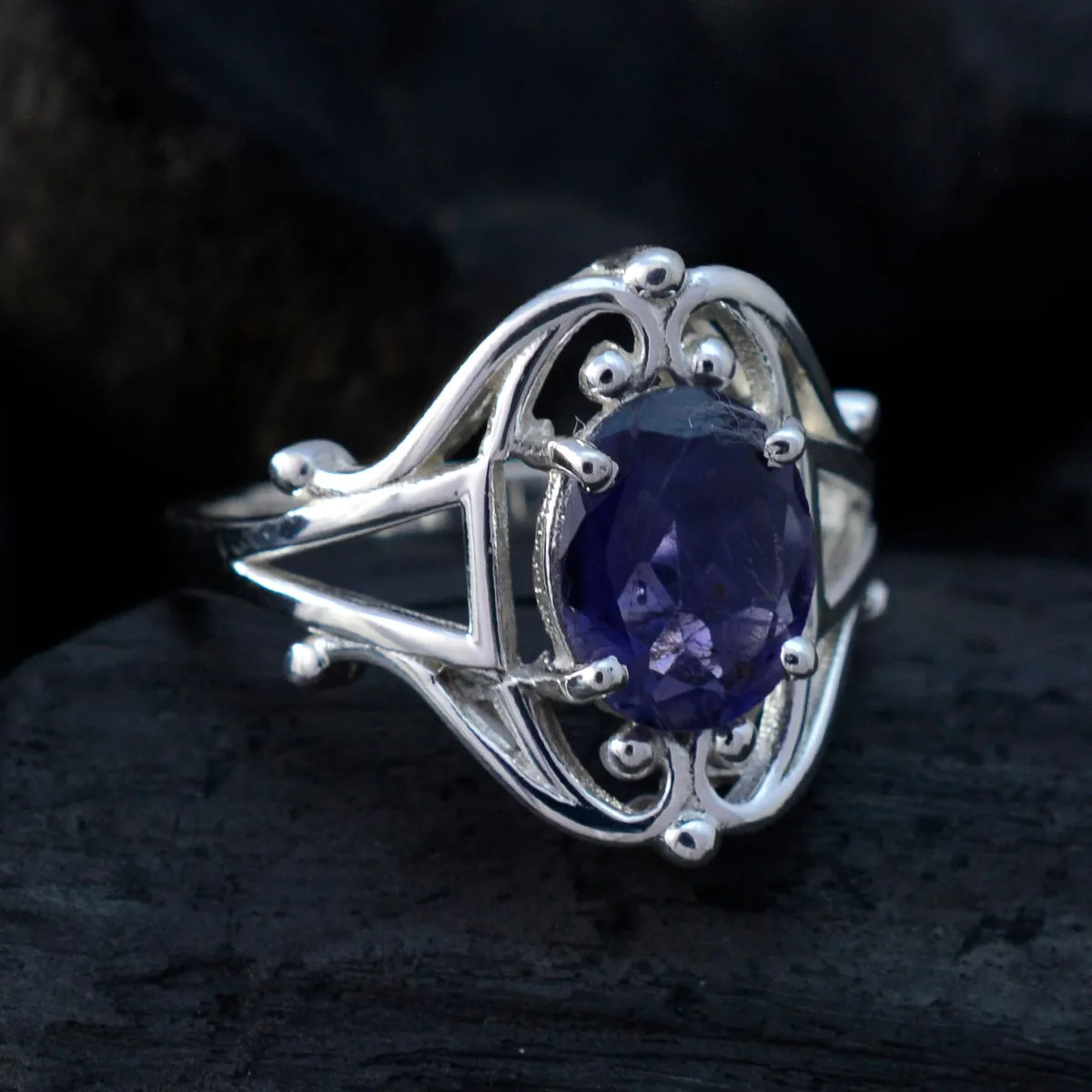 Pleasing Gemstone Iolite 925 Sterling Silver Rings Ledies Jewelry