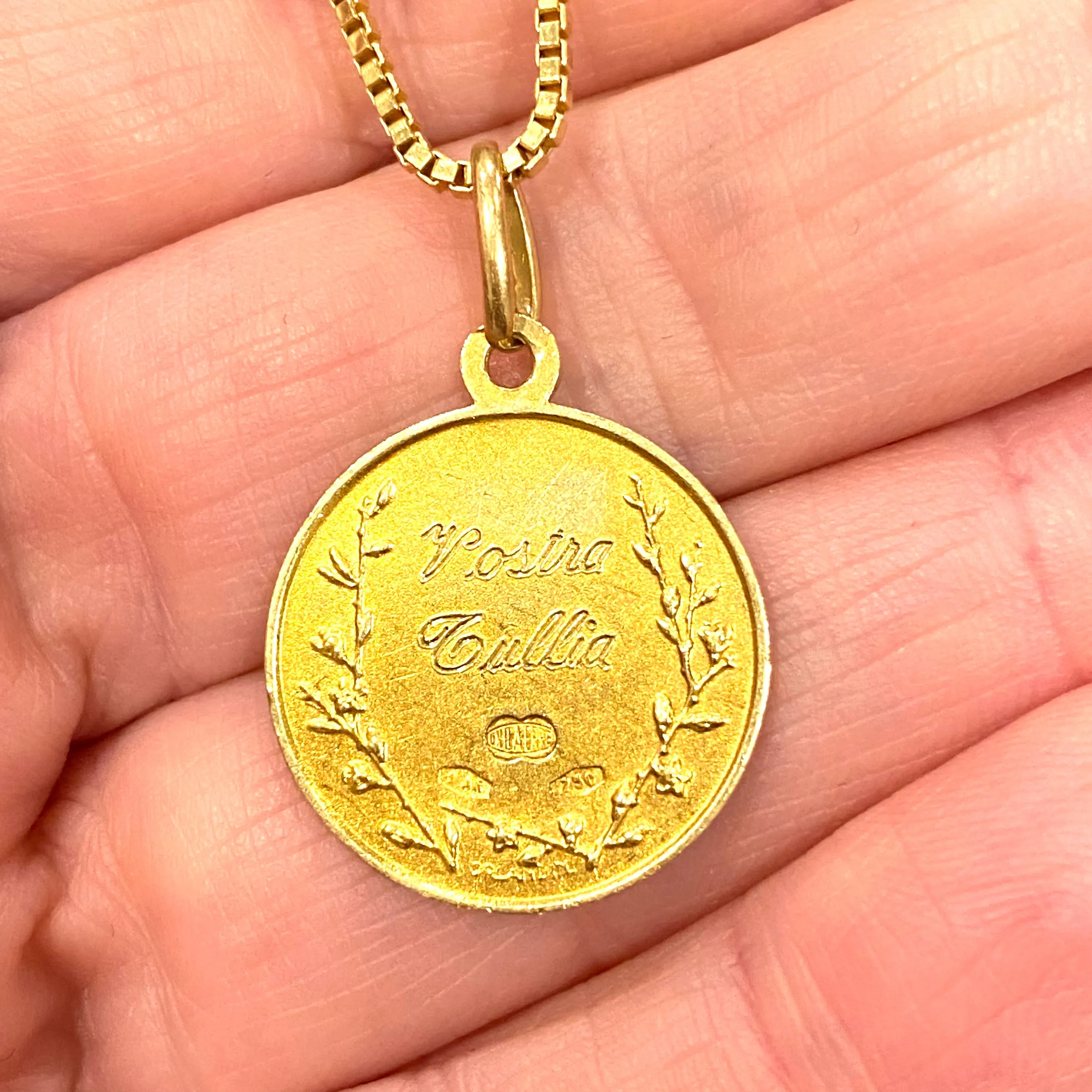 UNOAERRE Orlandini Vintage 18K Gold Pendant - Mother and Child Design with Chain