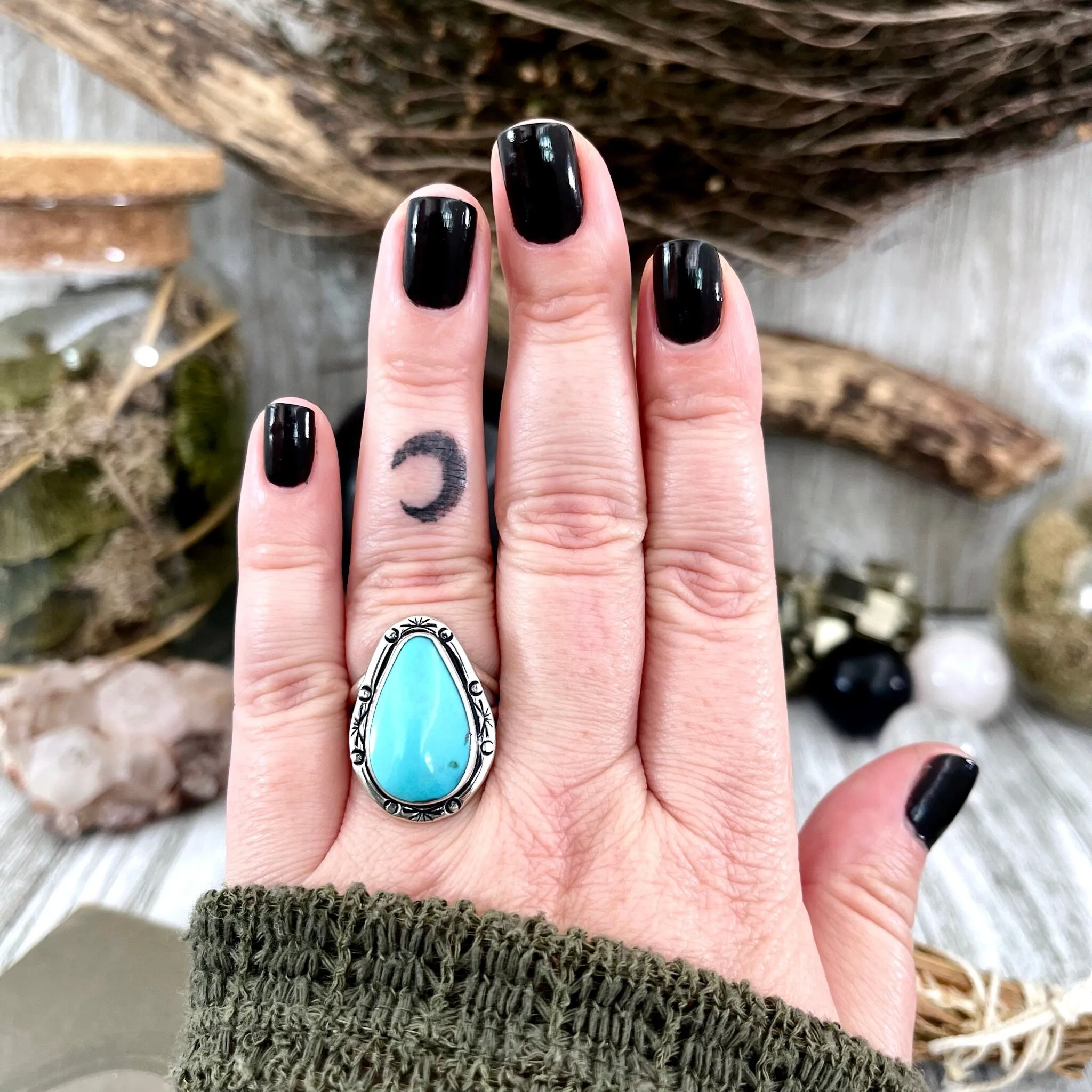 Size 9 Kingman Turquoise Statement Ring Set in Thick Sterling Silver / Curated by FOXLARK Collection