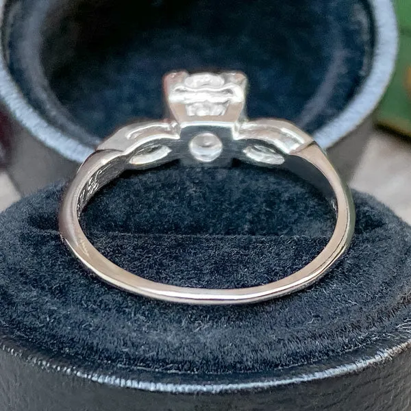 Vintage Engagement Ring, RBC 0.75ct.